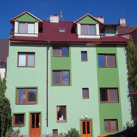 Penzion Apartmany Zlín Buitenkant foto