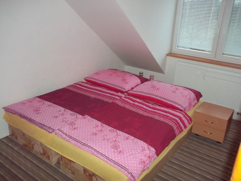 Penzion Apartmany Zlín Kamer foto