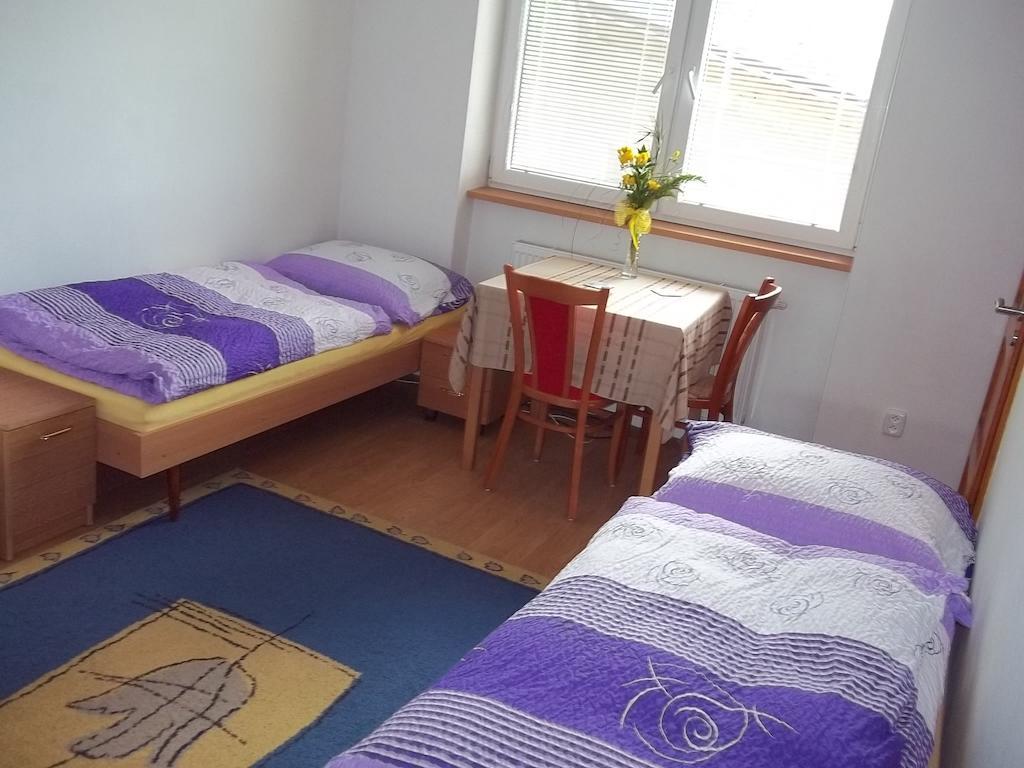 Penzion Apartmany Zlín Kamer foto