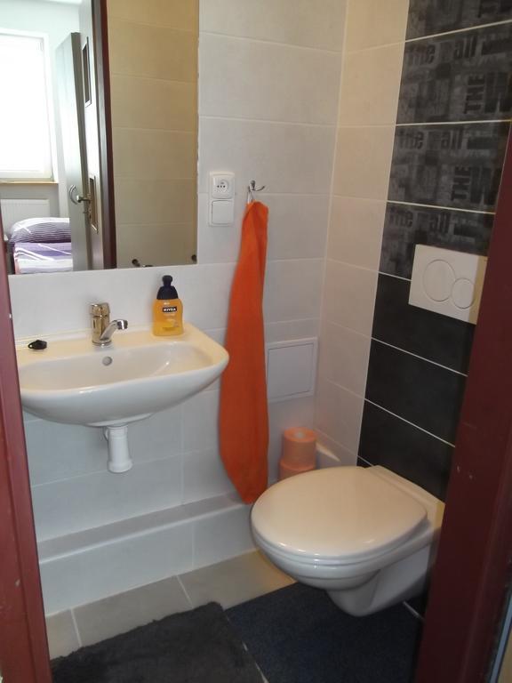 Penzion Apartmany Zlín Kamer foto