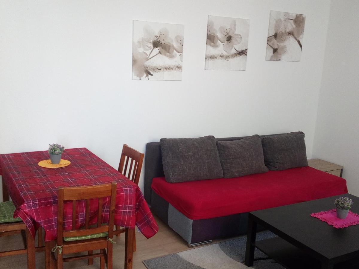 Penzion Apartmany Zlín Buitenkant foto